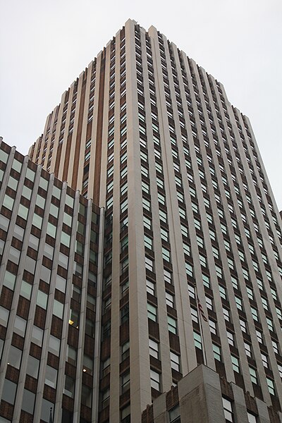 The original tower (right) and annex (left) as seen from 42nd Street, looking southwest