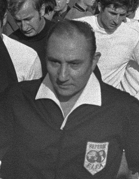 File:Doğan Babacan (1971).jpg