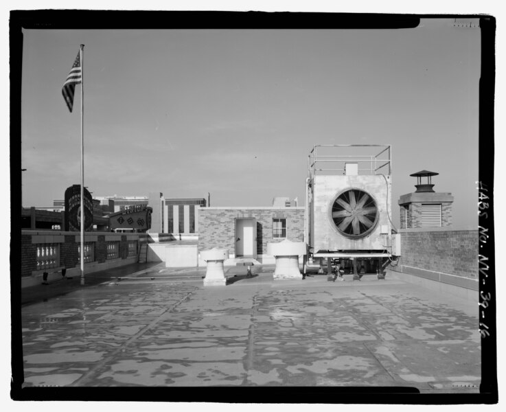 File:EXTERIOR ROOF VIEW, FACING WEST - United States Post Office and Court House, 300 East Steward Avenue, Las Vegas, Clark County, NV HABS NV-39-16.tif