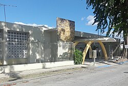 Edificio YMCA de Ponce, Calle Nazaret, Urbanización Santa Maria, Barrio Canas Urbano, Ponce, Puerto Rico, mirando al noreste (DSC07148B).jpg