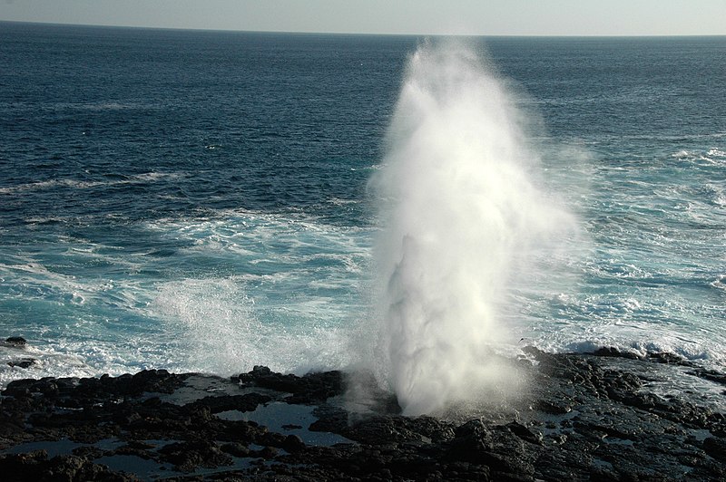 File:Espanola Island, Galapagos - panoramio - David Broad.jpg