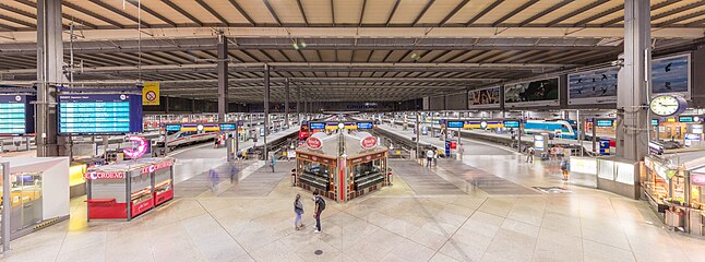 Munich Central Station (Panoramic view of interior)