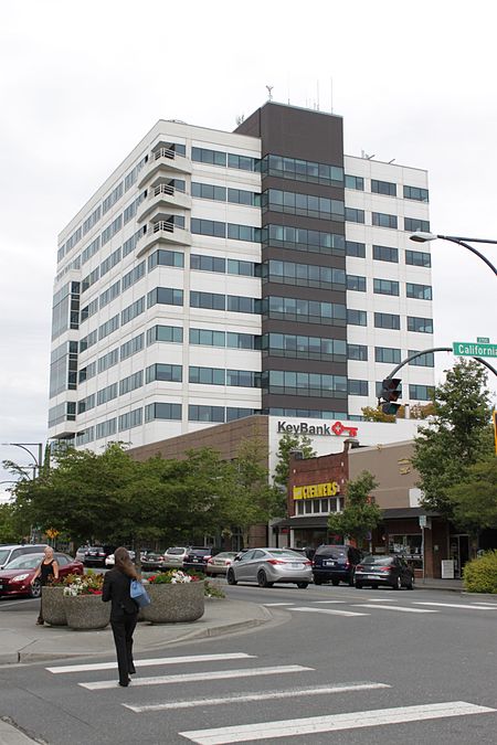 Everett Mutual Tower (18345199053)