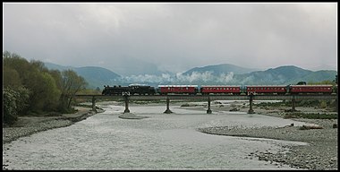 Crossing the Waingawa from Solway to Taratahi