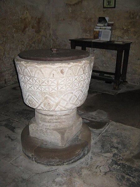 File:Font, church of St Michael - geograph.org.uk - 948136.jpg