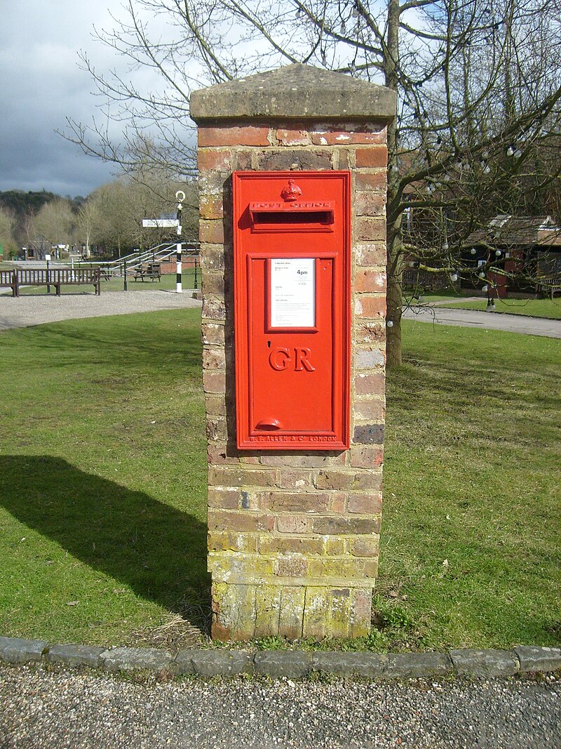 Letter box - Wikipedia