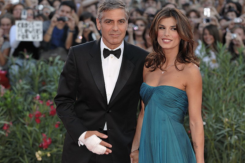 800px-George_Clooney%2C_Elisabetta_Canalis_66%C3%A8me_Festival_de_Venise_%28Mostra%29_2