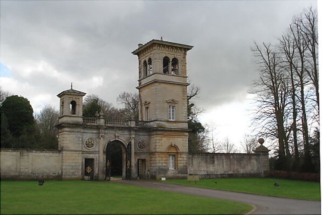 North entrance to the Bowood estate, known as the Golden Gates