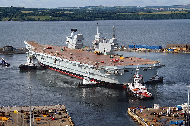 File:HMS Queen Elizabeth in Rosyth Dockyard MOD 45158229.jpg