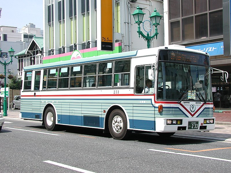 File:HachinoheCityBus U-LV324K-FHI,No.233.jpg