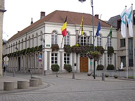 Hamme - Town hall 1.jpg