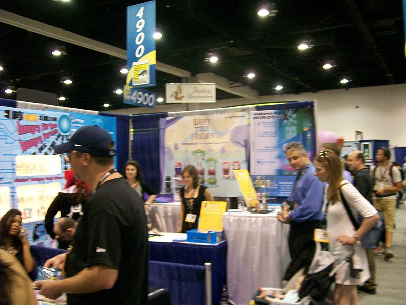 File:Happy Tree Friends Mimobot Booth (2168593648).jpg