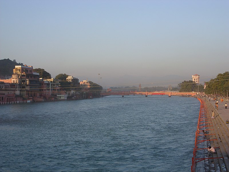 File:Haridwar Ganga 4.JPG