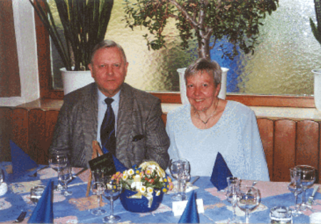 Fail:Helmut and Eva Kirchmeyer.png