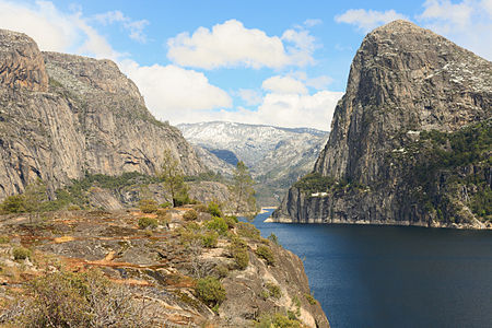 A view of the Hetch Hetchy Reservoir and surroundings.