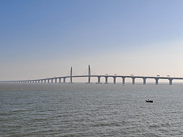 Image: Hong Kong–Zhuhai–Macau Bridge (Zhuhai section)