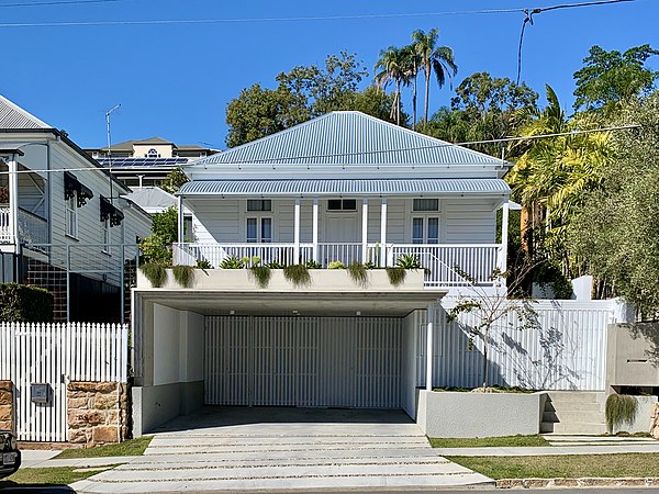 Queenslander style home in Teneriffe