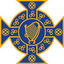 Original Irish FA crest IFA badge original.svg
