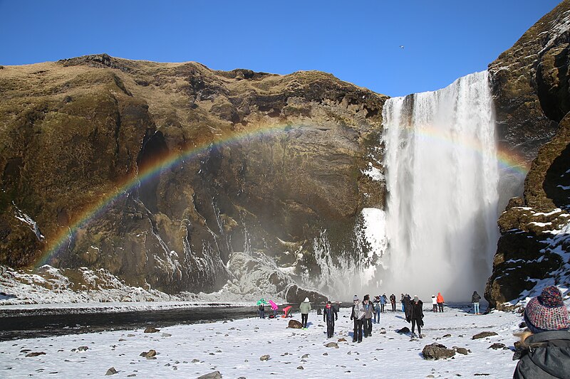 File:Iceland (33154625261).jpg