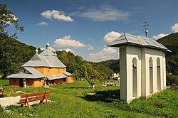 Дзвіниця церкви Іоанна Сучавського