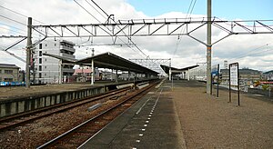 서일본 여객철도 승강장 (2008년 1월)