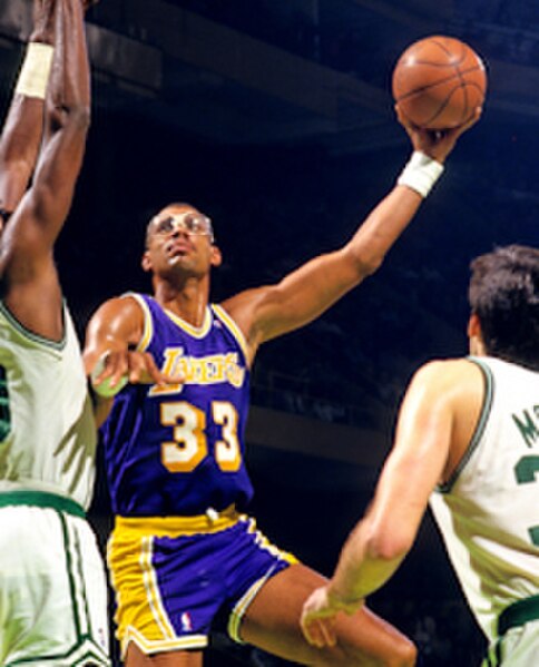 Kareem Abdul-Jabbar was the Lakers' primary half-court option
