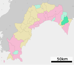 Kitagawa okulunun Kōchi Prefecture şehrindeki konumu