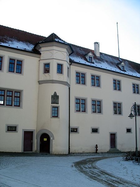 File:Kloster Petershausen 07.jpg