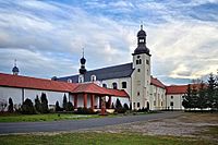 Kościół i klasztor pw.  Zwiastowania NMP w Skępem.jpg