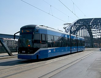 Bombardier city tram on Pilsudski Bridge Krakow, tram NGT6-2 ndeg2039.JPG