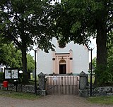 Entré till kyrkogården