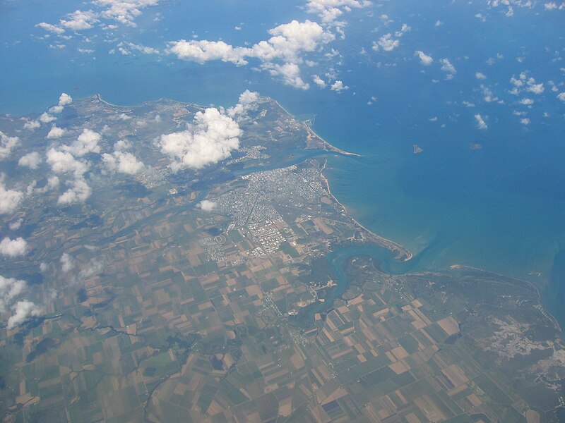 File:Mackay from air1.jpg