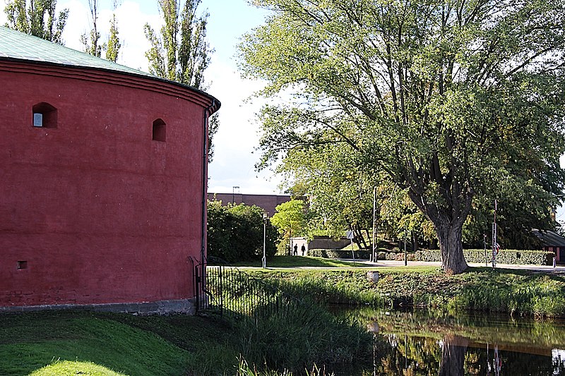 File:Malmöhus slott exteriör 0108.jpg