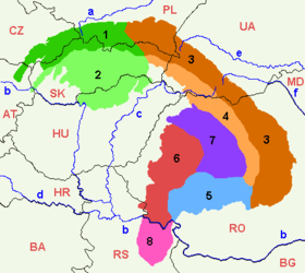 1.Внешние Западные Карпаты 2. Внутренние Западные Карпаты 3. Внешние Восточные Карпаты 4. Внутренние Восточные Карпаты 5. Трансильванские Альпы (Южные Карпаты) 6. Западные Румынские Карпаты 7. Трансильванское плато 8. Сербские Карпаты