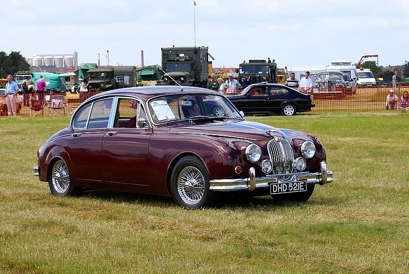 File:Mark II Jaguar Inspector Morse (2620614157).jpg