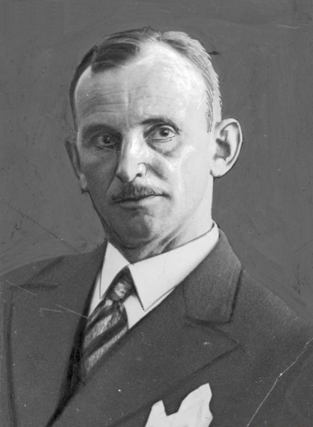 File:Michał Szyszko.png