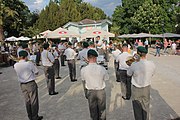 Deutsch: Konzert der Militärmusikkapelle Salzburg im Kurpark Baden, davor Aufstellung am Josefsplatz und Marsch durch die Fußgängerzone