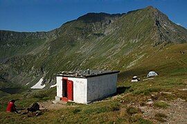 Güneyden Moldoveanu ve Vistea Mare.jpg