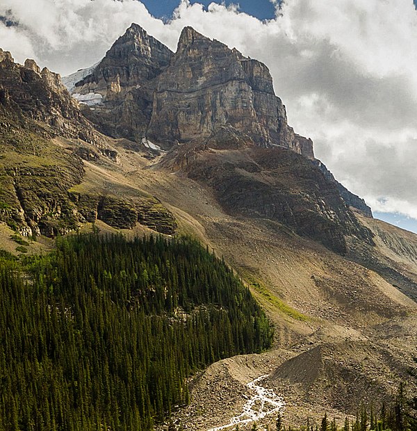 Mount Aberdeen (Alberta)