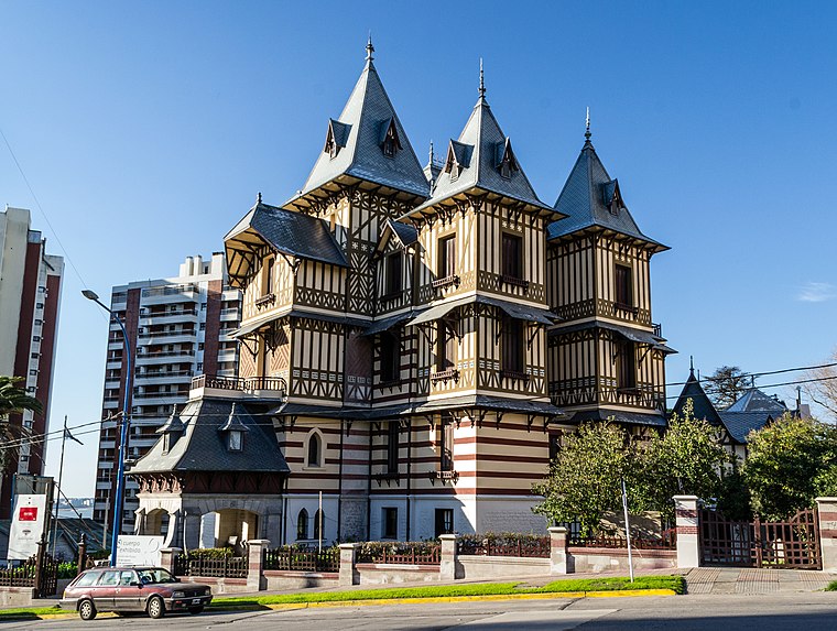 Museo Municipal de Arte Juan Carlos Castagnino