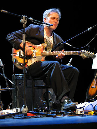 <span class="mw-page-title-main">Marc Ribot</span> American guitarist and composer (born 1954)