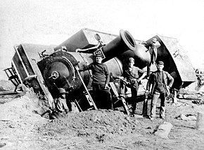 NZASM 40 Tonner locomotive being recovered at Braamfontein after the explosion NZASM 40 Tonner 0-6-2T no. 5x.jpg