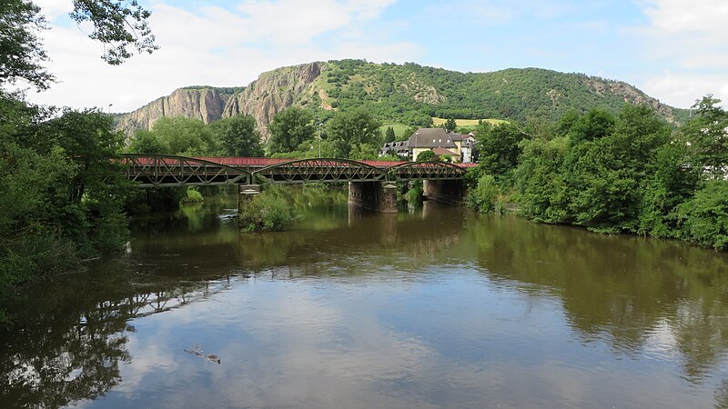 File:Nahe Rotenfels bei Bad Münster am Stein 01.jpg