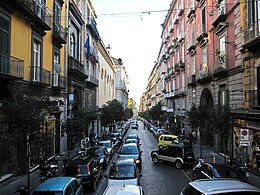 Nápoles-Via Duomo.jpg