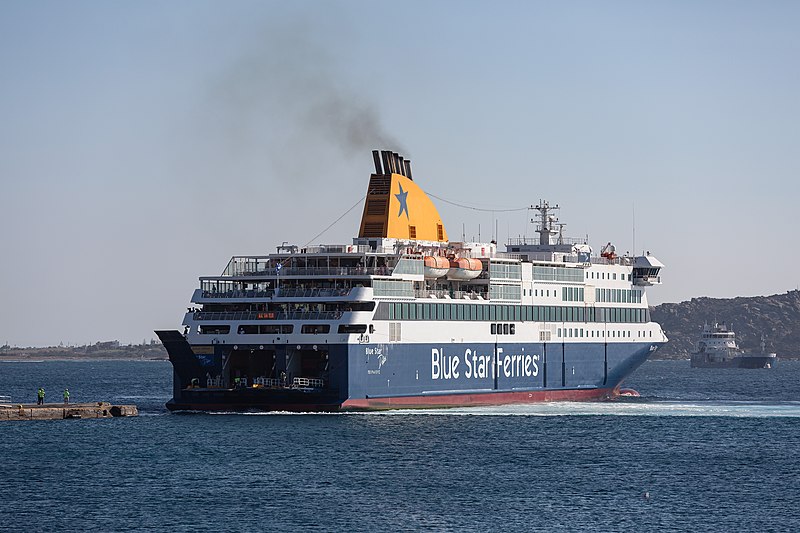 File:Naxos Νάξος port 2020-08-20 Blues Star Ferry Delos 05.jpg