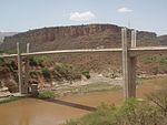 Jembatan baru di atas Sungai Nil Biru (5730219334).jpg