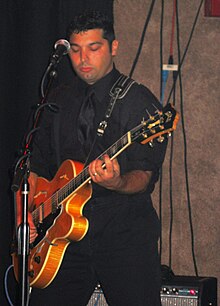 Nick Falcon di Knitting Factory (2006)