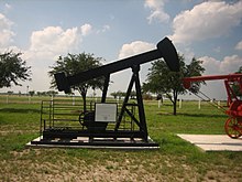 Oil well pump exhibit in Freer Oil well exhibit in Freer IMG 0966.JPG