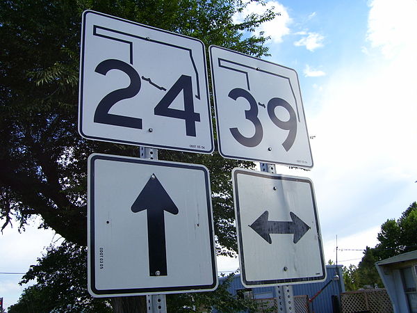 SH-39 shield on SH-24 near their intersection.