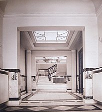 Interior al Calea Victoriei nr. 100 în București, de Nicolae Nenciulescu (1929)